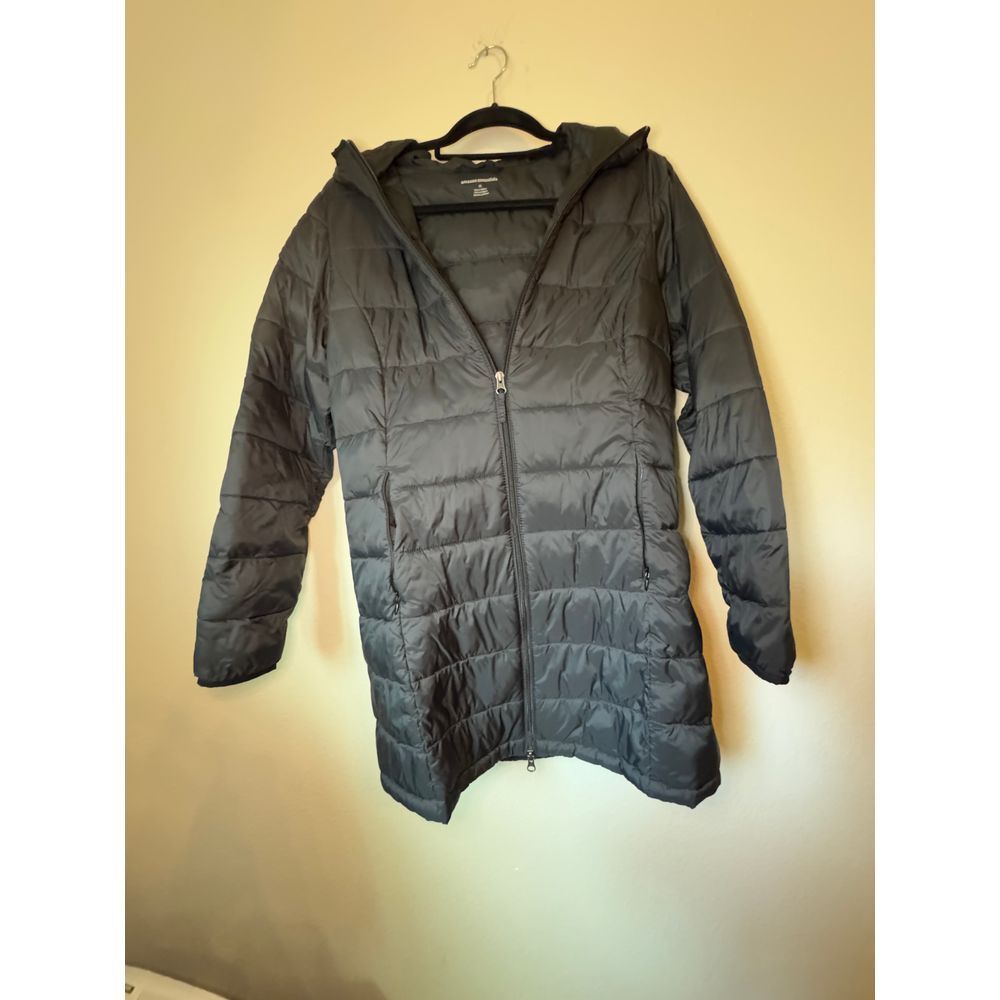 Amazon Essentials Quilted Puffer Jacket Lightweig… - image 1